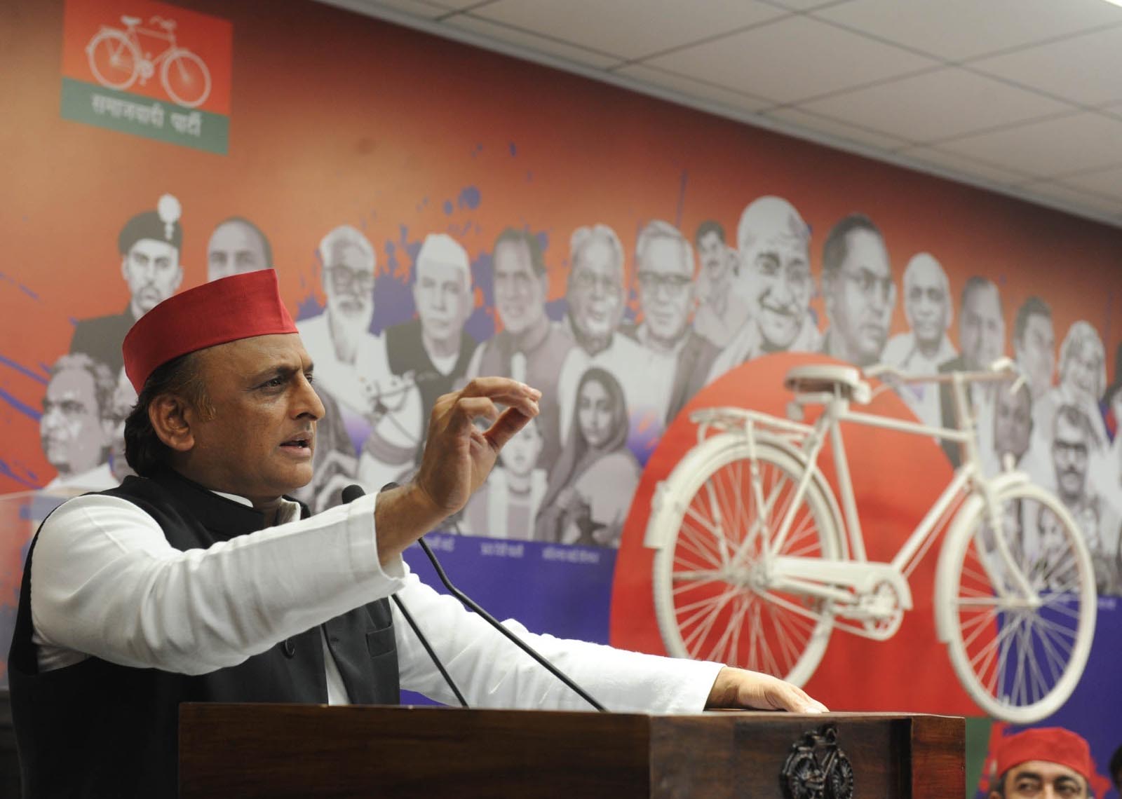सपा सरकार में बाबू जगदेव कुशवाहा की प्रतिमा लगेगी, अखिलेश यादव का बड़ा वादा सपा सरकार में बाबू जगदेव कुशवाहा की प्रतिमा लगेगी, अखिलेश यादव का बड़ा वादा