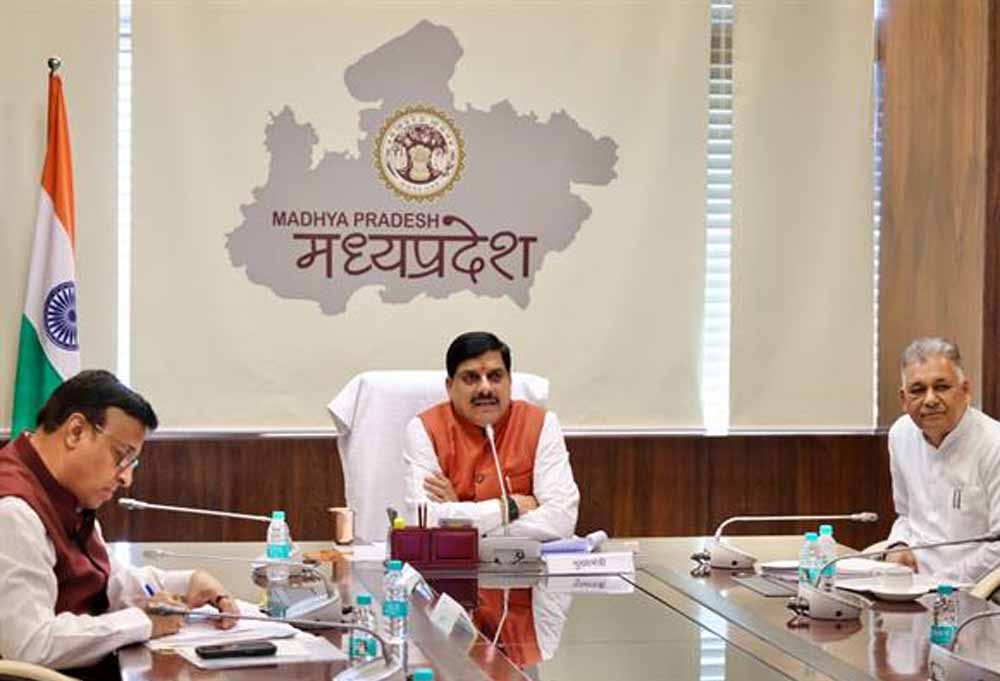 खेती में नवाचार की नई कहानी लिख रहे हैं दमोह जिले के किसान : मुख्यमंत्री डॉ. यादव खेती में नवाचार की नई कहानी लिख रहे हैं दमोह जिले के किसान : मुख्यमंत्री डॉ. यादव