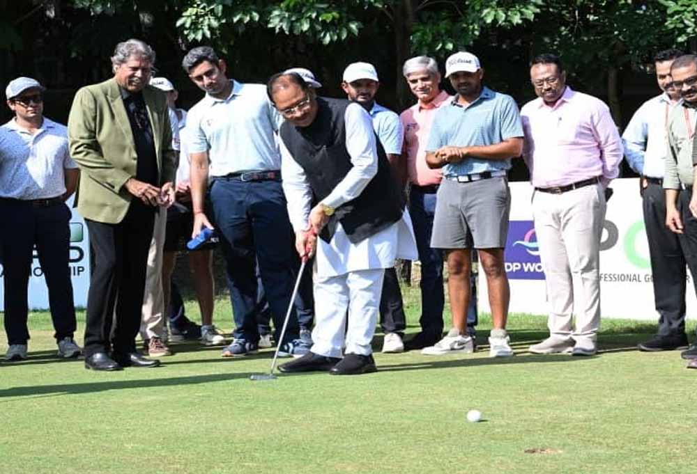 देश-दुनिया के गोल्फ मानचित्र पर नई पहचान बना रहा छत्तीसगढ़ : मुख्यमंत्री विष्णु देव साय देश-दुनिया के गोल्फ मानचित्र पर नई पहचान बना रहा छत्तीसगढ़ : मुख्यमंत्री विष्णु देव साय