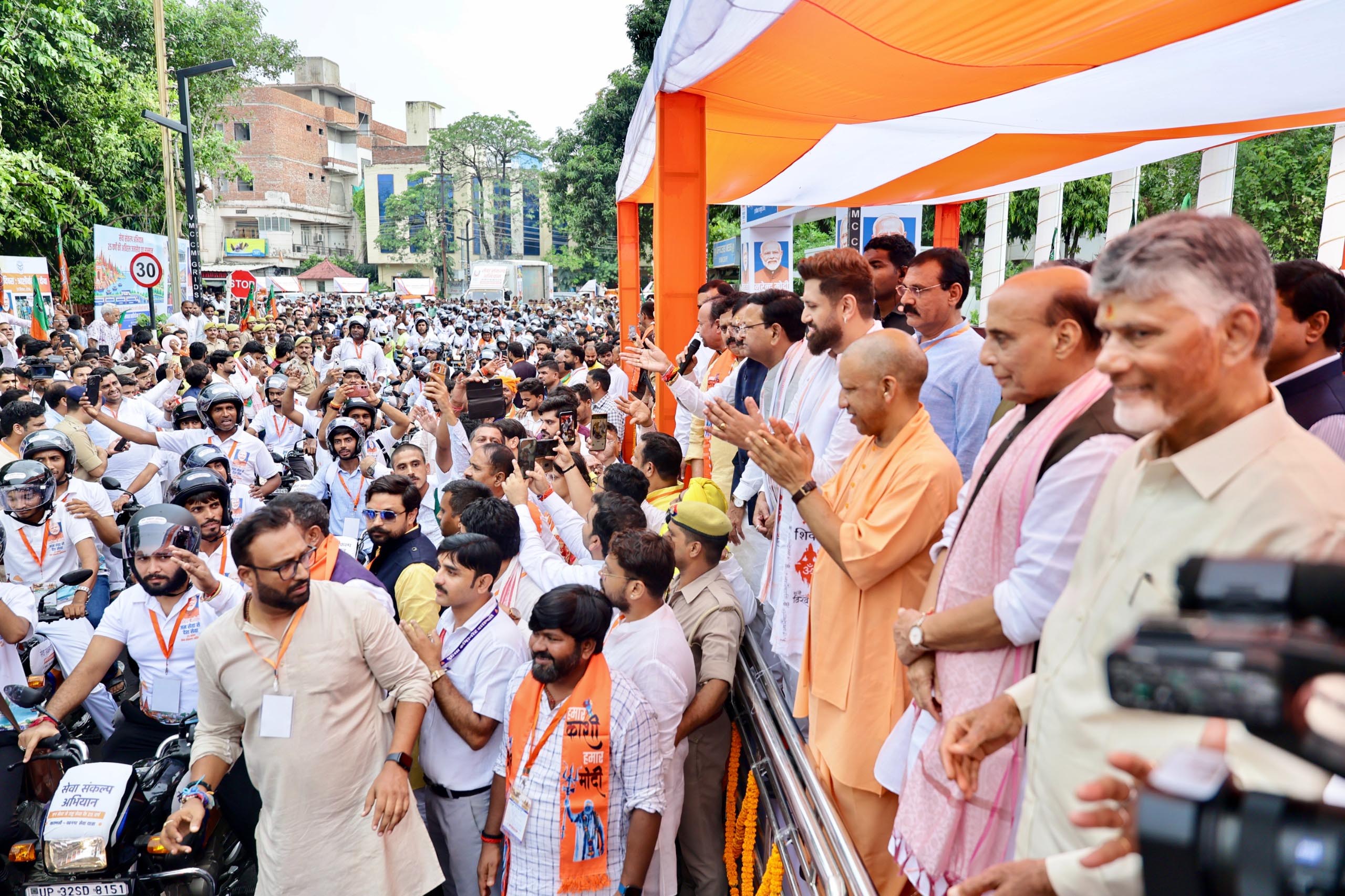पीएम मोदी के नेतृत्व में अब दुनिया से आंख मिलाकर बात करता है सुरक्षित भारतः मुख्यमंत्री