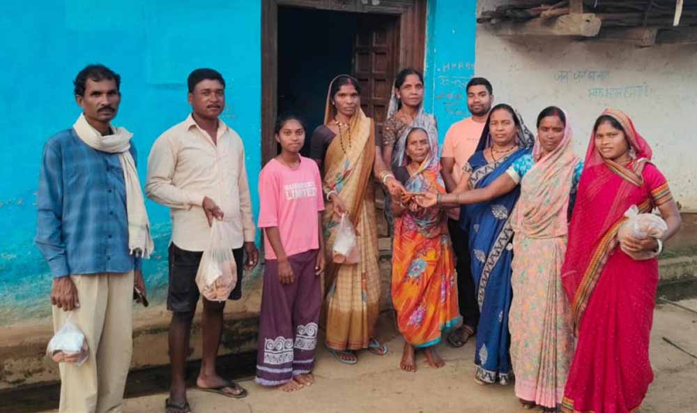 मोहला में जगमगाएंगे 1.08 लाख ‘आशीर्वाद के दीप’, सेवा संकल्प अभियान का आगाज मोहला में जगमगाएंगे 1.08 लाख ‘आशीर्वाद के दीप’, सेवा संकल्प अभियान का आगाज