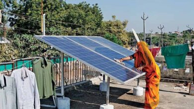 योगी सरकार के योजनाबद्ध प्रयास से प्रधानमंत्री सूर्य घर योजना से रोशन हो रहे यूपी के 8.25 लाख घर योगी सरकार के योजनाबद्ध प्रयास से प्रधानमंत्री सूर्य घर योजना से रोशन हो रहे यूपी के 8.25 लाख घर