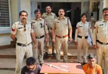 घातक तलवार और चाकू लेकर घूम रहे दो आरोपी कुठला पुलिस के हत्थे चढ़े, आर्म्स एक्ट के तहत हुई कार्रवाई, न्यायालय ने दोनों को भेजा जेल