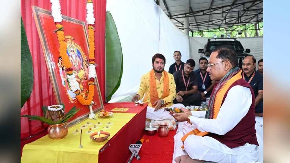 सृजन, कौशल और श्रम के सम्मान का संदेश देती है भगवान विश्वकर्मा की आराधना : मुख्यमंत्री विष्णु देव साय