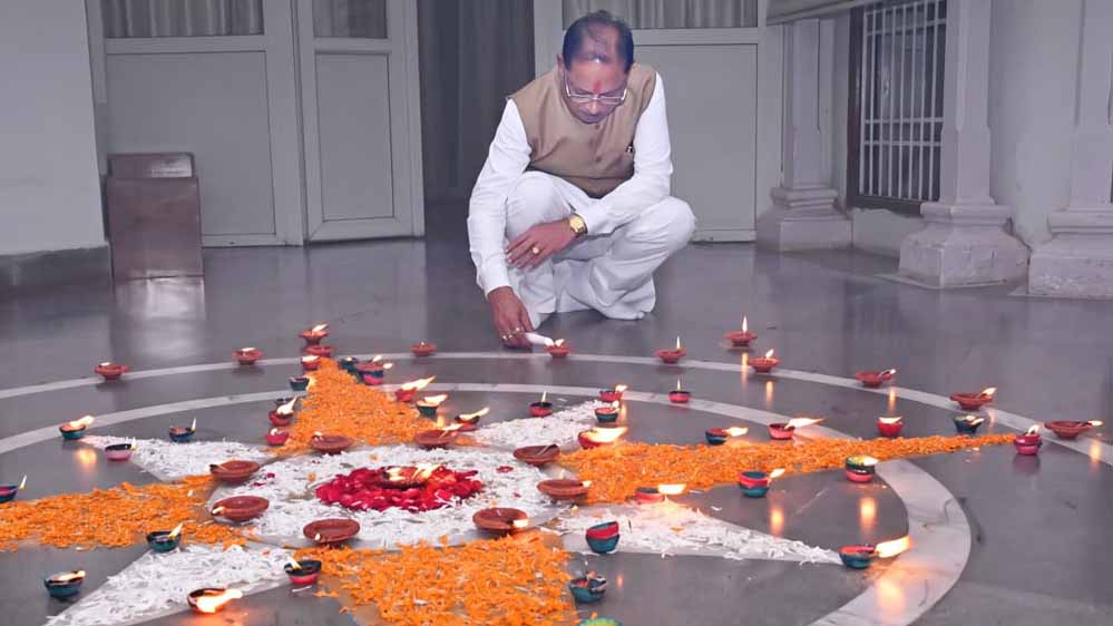 प्रधानमंत्री मोदी का राष्ट्र के प्रति समर्पण और राष्ट्र निर्माण का संकल्प हम सभी के लिए प्रेरणास्रोत : मुख्यमंत्री विष्णु देव साय