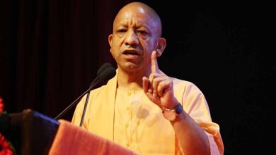 जो नहीं कर पाए वे गिनते जाएं, हम नौकरियां देते जाएंगे: मुख्यमंत्री योगी आदित्यनाथ