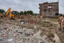 कौशांबी पटाखा फैक्ट्री ब्लास्ट में मौतों का आंकड़ा 15 पहुंचा, 9 पुलिसकर्मी सस्पेंड