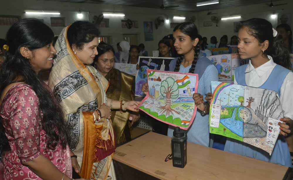 नई पीढ़ी में देशभक्ति और आत्मविश्वास बढ़ाना ही सेवा संकल्प का मुख्य उद्देश्य: राज्यमंत्री गौर नई पीढ़ी में देशभक्ति और आत्मविश्वास बढ़ाना ही सेवा संकल्प का मुख्य उद्देश्य: राज्यमंत्री गौर