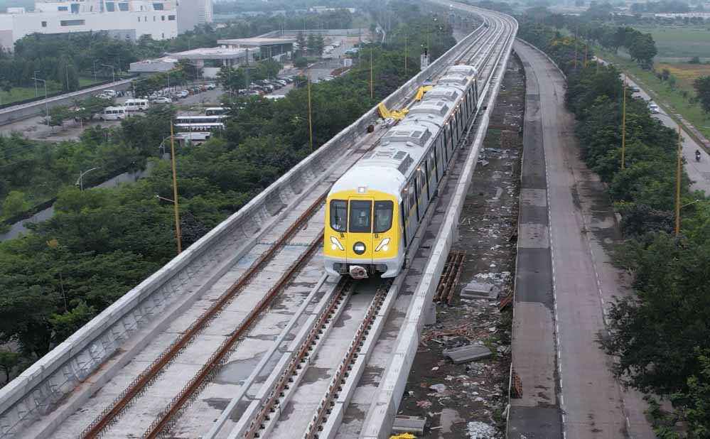 इंदौर में पहली अंडरग्राउंड मेट्रो टनल की खुदाई शुरू, TBM नर्मदा बनाएगी 3.5 KM सुरंग इंदौर में पहली अंडरग्राउंड मेट्रो टनल की खुदाई शुरू, TBM नर्मदा बनाएगी 3.5 KM सुरंग