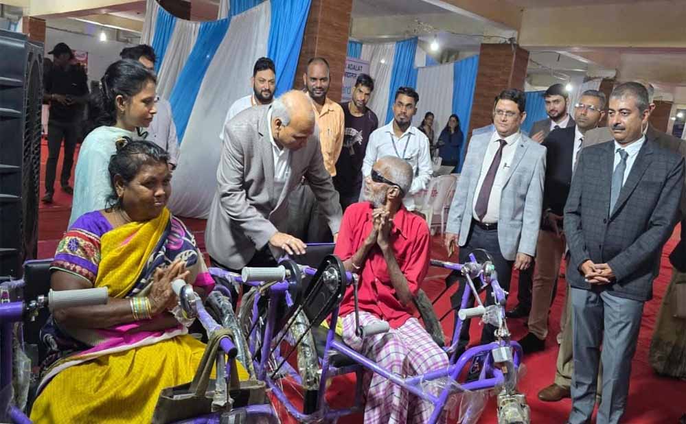सेवा की कहानी: सहायक उपकरणों से दिव्यांगजनों को मिला संबल, आत्मनिर्भरता की ओर बढ़ा कदम सेवा की कहानी: सहायक उपकरणों से दिव्यांगजनों को मिला संबल, आत्मनिर्भरता की ओर बढ़ा कदम