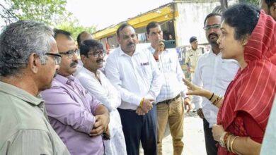 राज्यमंत्री (स्वतंत्र प्रभार) गौर ने अवधपुरी में किया सड़कों का निरीक्षण राज्यमंत्री (स्वतंत्र प्रभार) गौर ने अवधपुरी में किया सड़कों का निरीक्षण