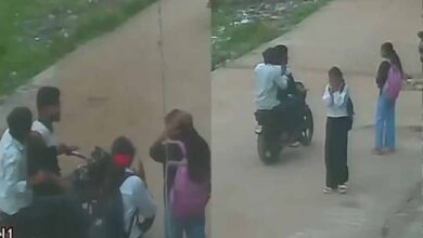 ग्वालियर में छात्राओं से छेड़छाड़, विरोध पर मारपीट; एक आरोपी गिरफ्तार ग्वालियर में छात्राओं से छेड़छाड़, विरोध पर मारपीट; एक आरोपी गिरफ्तार