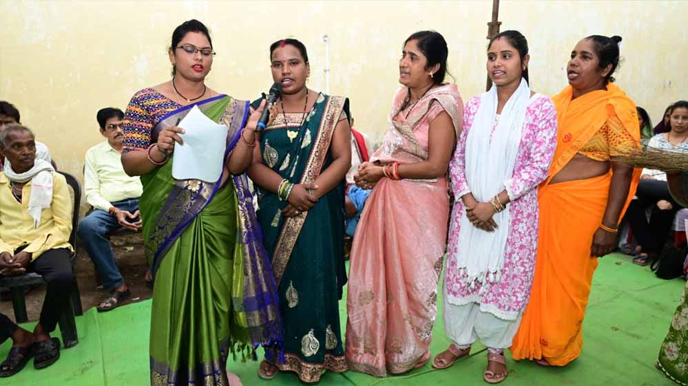 ‘सेवा मेरा योगदान’: बिहान की दीदियों का कचरे से कंचन बनाने का मंत्र ‘सेवा मेरा योगदान’: बिहान की दीदियों का कचरे से कंचन बनाने का मंत्र