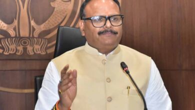 अखिलेश यादव कुछ भी कर लें, सफल नहीं होंगे- ब्रजेश पाठक