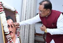 मुख्यमंत्री विष्णुदेव साय ने पंडित दीनदयाल उपाध्याय की जयंती पर उन्हें किया नमन