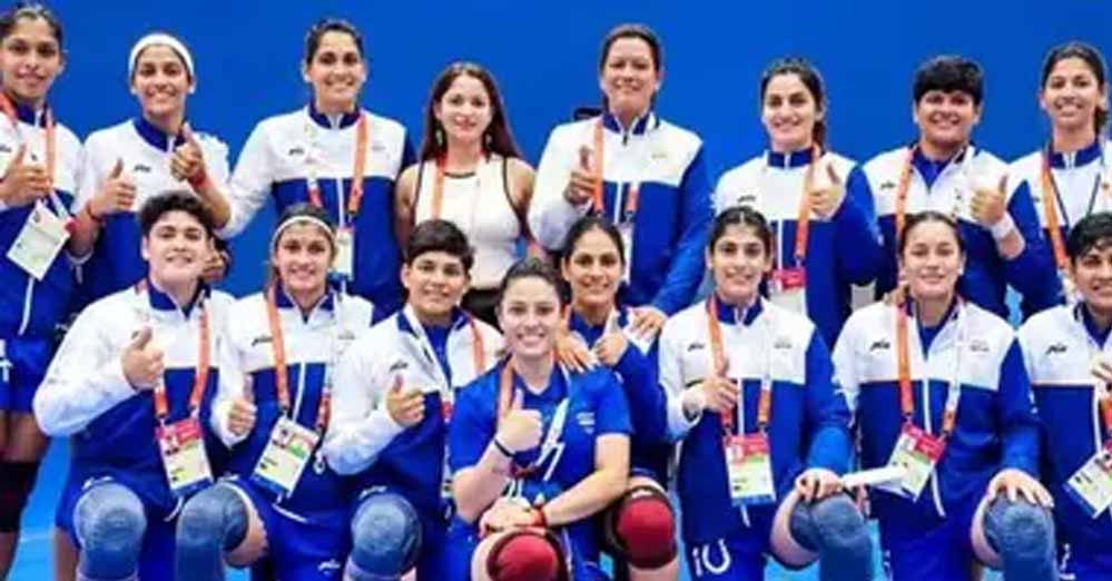 एशियन गेम्स में भारत का जलवा, ईरान को हराकर महिला कबड्डी में गोल्ड एशियन गेम्स में भारत का जलवा, ईरान को हराकर महिला कबड्डी में गोल्ड