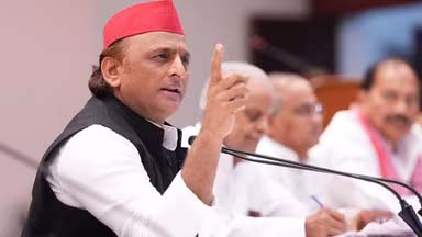 यूसीसी पर अखिलेश का तंज: पहले पिछले वादे निभाओ, नए जुमले लेकर न आओ
