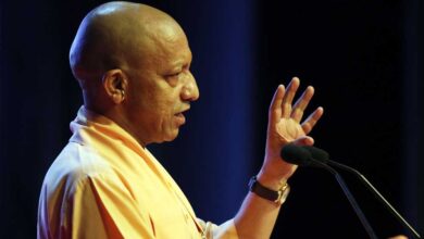 जन्माष्टमी से पहले योगी ने युवाओं को दिए पांच बड़े उपहार जन्माष्टमी से पहले योगी ने युवाओं को दिए पांच बड़े उपहार