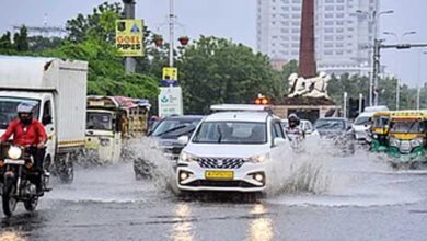 योगी सरकार सतर्क, कई जिलों में 6 सितंबर तक भारी बारिश-बाढ़ का पूर्वानुमान योगी सरकार सतर्क, कई जिलों में 6 सितंबर तक भारी बारिश-बाढ़ का पूर्वानुमान