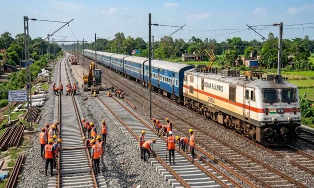 Gwalior से चलने वाली 7 ट्रेनों के रूट बदले, तीसरी रेल लाइन के काम के चलते लिया फैसला Gwalior से चलने वाली 7 ट्रेनों के रूट बदले, तीसरी रेल लाइन के काम के चलते लिया फैसला