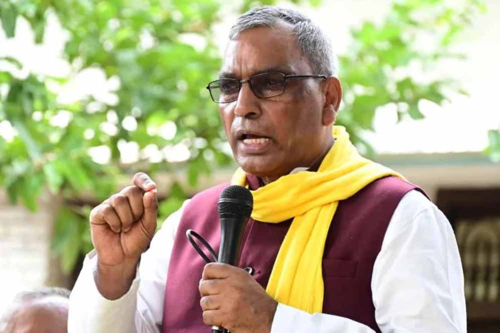 राजभर का अखिलेश पर हमला- ‘PDA में परिवार, दौलतमंद और अपराधियों को राज्यसभा भेजने की जुगत में लगे हैं’