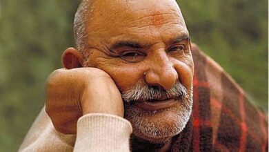 नीम करोली बाबा के चमत्कारों का सच क्या था? ट्रेन से LSD तक, जानिए कहानियों के पीछे की हकीकत