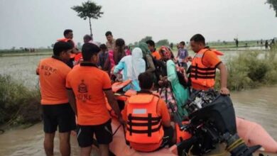 बाढ़ में योगी सरकार का राहत अभियान तेज, 19 हजार से ज्यादा लोगों को सुरक्षित स्थानों पर पहुंचाया