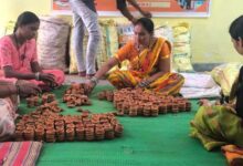 दीपावली से पहले लौटी खुशियाँ: महासमुंद में ‘सेवा संकल्प अभियान’ के तहत स्व-सहायता समूहों की महिलाओं को मिले बड़े ऑर्डर।