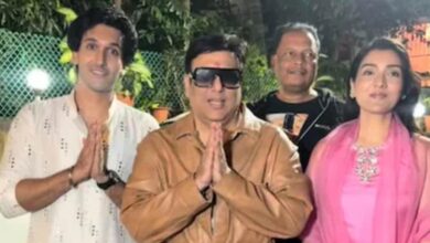 अमेरिका से लौटने के बाद गोविंदा ने बच्चों के साथ मिलकर घर पर बप्पा के किए दर्शन