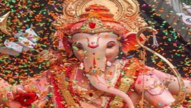 गणपति स्थापना का सुबह का मुहूर्त छूटा? दोपहर बाद इन 3 शुभ समय में घर लाएं बप्पा