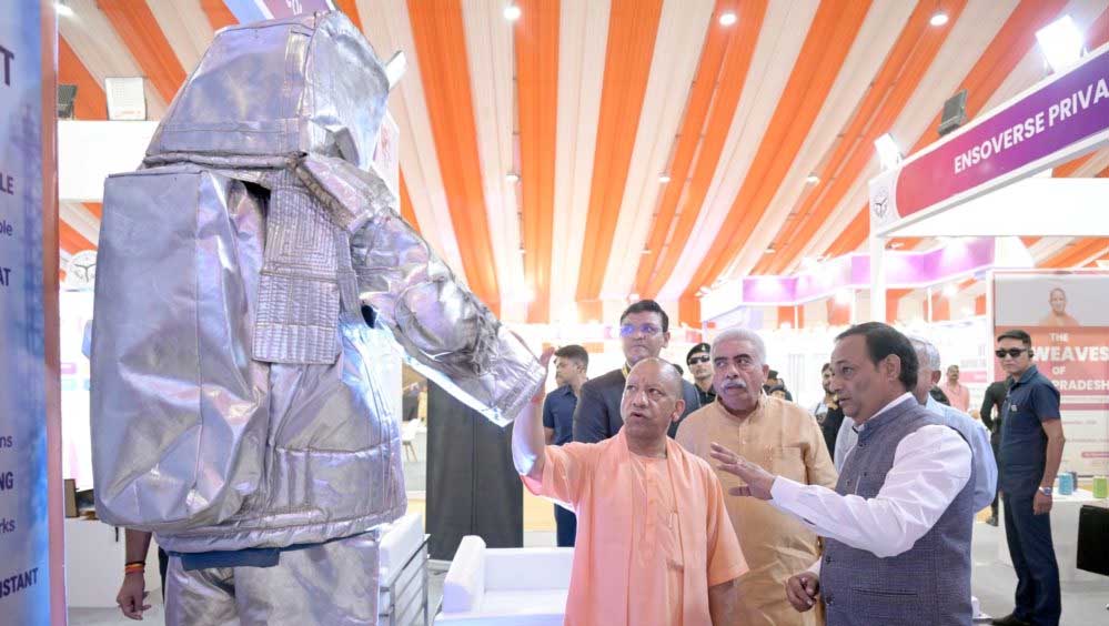 यूपी का मतलब अल्टीमेट पोटेंशियल, टेक्सटाइल सेक्टर बनेगा नई औद्योगिक ताकत: मुख्यमंत्री योगी आदित्यनाथ यूपी का मतलब अल्टीमेट पोटेंशियल, टेक्सटाइल सेक्टर बनेगा नई औद्योगिक ताकत: मुख्यमंत्री योगी आदित्यनाथ