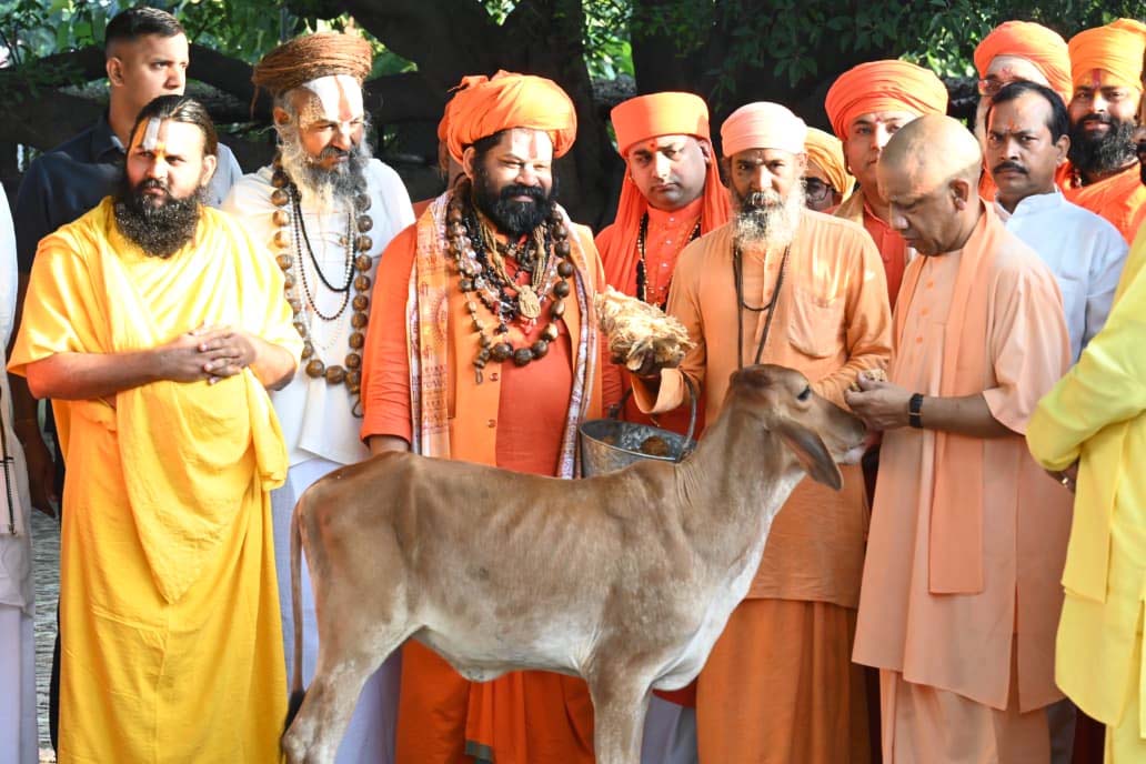 अधिकारियों को दिए निर्देश, तत्परता और संवेदनशीलता से हो जनता की समस्याओं का समाधान अधिकारियों को दिए निर्देश, तत्परता और संवेदनशीलता से हो जनता की समस्याओं का समाधान