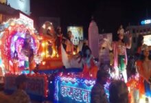 Raipur में आज रात झांकी चल समारोह, 2000 पुलिसकर्मी तैनात; शराब दुकानें बंद.