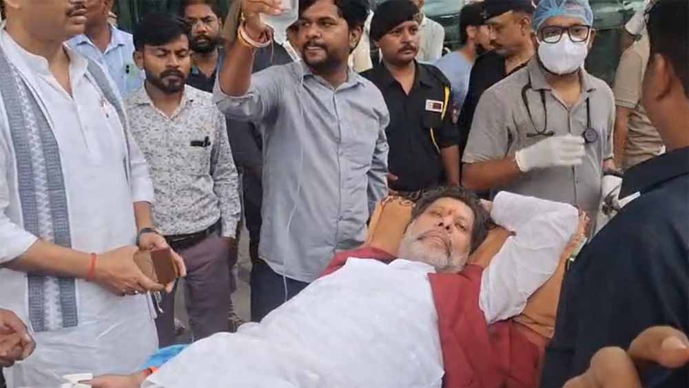 दिल्ली से इलाज के बाद लौटेंगे BJP अध्यक्ष किरण देव दिल्ली से इलाज के बाद लौटेंगे BJP अध्यक्ष किरण देव
