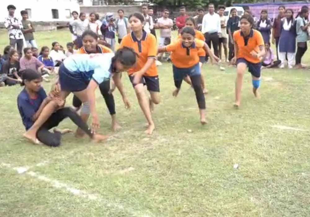 बस्तर ओलंपिक 2026-27 की तैयारी शुरू, 7 से 11 दिसंबर तक होंगे संभाग स्तरीय मुकाबले बस्तर ओलंपिक 2026-27 की तैयारी शुरू, 7 से 11 दिसंबर तक होंगे संभाग स्तरीय मुकाबले
