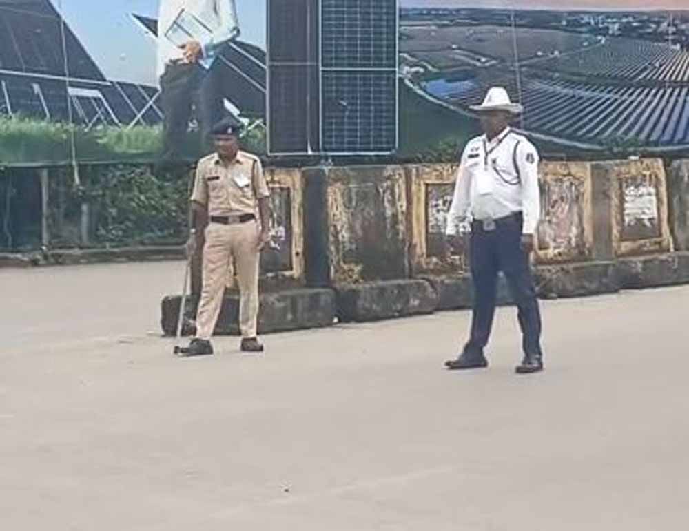उपराष्ट्रपति राधाकृष्णन के रायपुर दौरे से पहले सुरक्षा और यातायात व्यवस्था की मॉकड्रिल