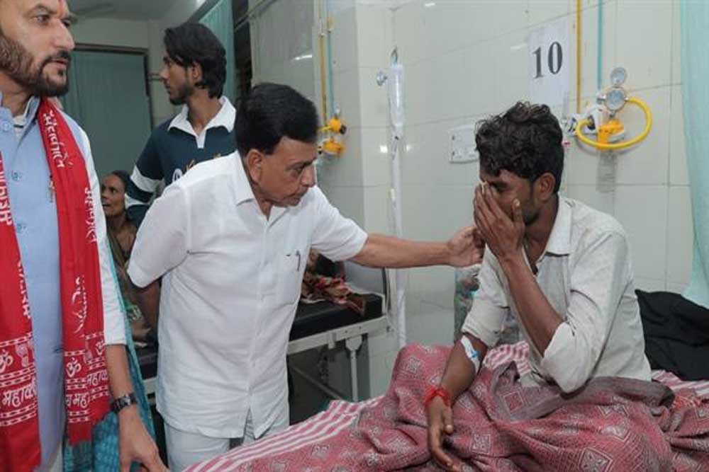 अवैध शराब के कारोबार पर लगेगी पूरी तरह रोक: उप मुख्यमंत्री  देवड़ा