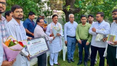 स्टाइपेंड वृद्धि को लेकर मध्यप्रदेश के इंटर्न डॉक्टरों ने
