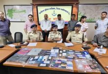 ग्वालियर पुलिस ने विंडसर हिल्स स्थित डुप्लेक्स से संचालित करोड़ों रुपए के साइबर फ्रॉड नेटवर्क का किया पर्दाफाश, पांच आरोपी गिरफ्तार