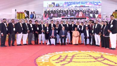 अधिवक्ताओं को सालाना पांच लाख तक कैशलेस मेडिकल इंश्योरेंस, चैंबर में फर्नीचर व उपकरण के लिए शासन करेगा सहयोगः सीएम