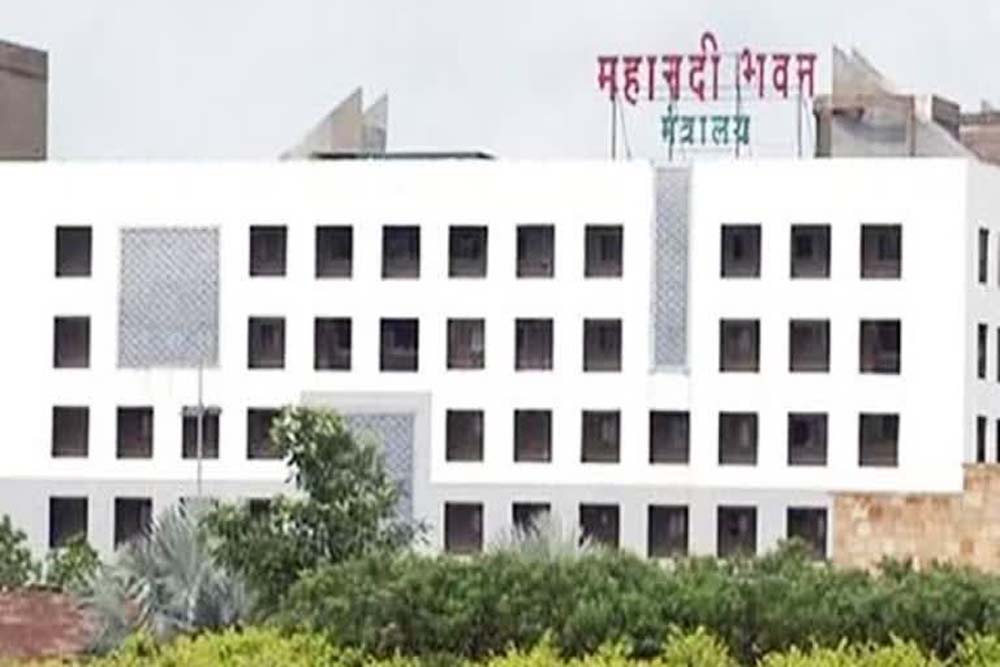 काम नहीं करने वाले ठेकेदारों पर लोक निर्माण विभाग की बड़ी कार्रवाई, 6 ठेकेदार ब्लैकलिस्टेड काम नहीं करने वाले ठेकेदारों पर लोक निर्माण विभाग की बड़ी कार्रवाई, 6 ठेकेदार ब्लैकलिस्टेड