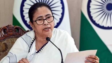 नंदीग्राम उपचुनाव में नया मोड़, ममता बनर्जी ने कांग्रेस प्रत्याशी मिलन प्रधान को दिया समर्थन नंदीग्राम उपचुनाव में नया मोड़, ममता बनर्जी ने कांग्रेस प्रत्याशी मिलन प्रधान को दिया समर्थन