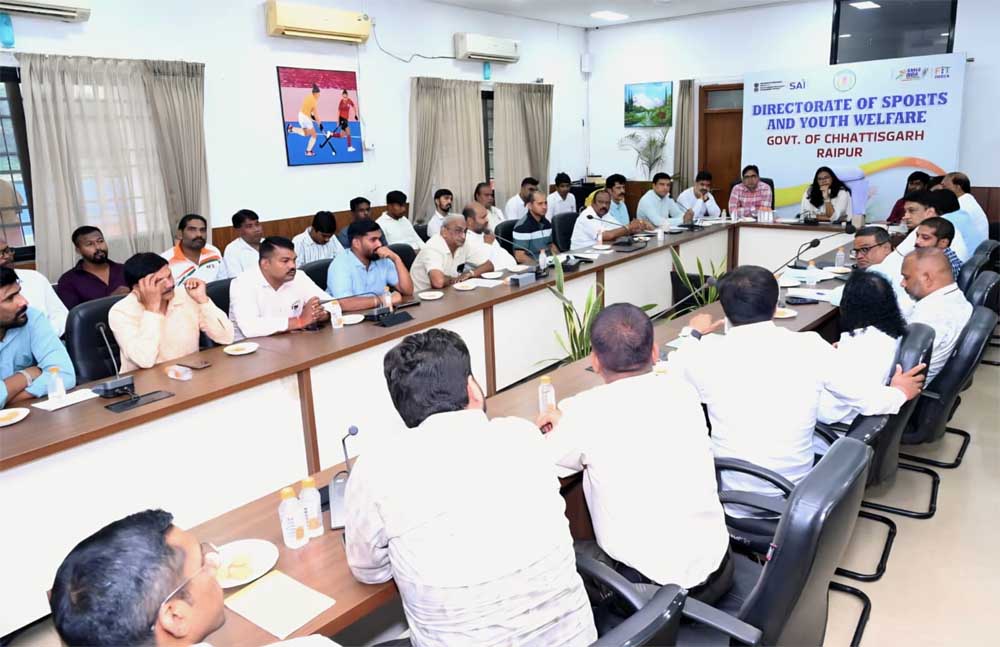 खेल संघों के साथ समन्वय से खिलाड़ियों को मिलेंगे ज्यादा मंच, खेल गतिविधियों में तेजी के निर्देश खेल संघों के साथ समन्वय से खिलाड़ियों को मिलेंगे ज्यादा मंच, खेल गतिविधियों में तेजी के निर्देश