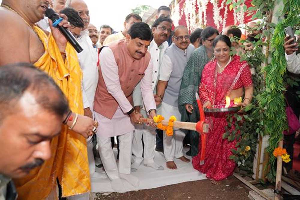 हम जो कार्य कर रहे हैं, वह होता है ईश्वर की इच्छा से : मुख्यमंत्री डॉ. यादव हम जो कार्य कर रहे हैं, वह होता है ईश्वर की इच्छा से : मुख्यमंत्री डॉ. यादव