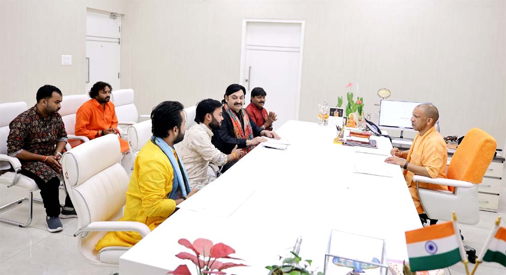 सेवा संकल्प अभियान में सभी जनप्रतिनिधि सक्रिय सहभागिता करें, अपने क्षेत्रों में मिलकर कार्यक्रमों को जनभागीदारी का स्वरूप दें: मुख्यमंत्री योगी
