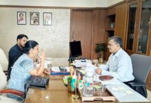 मुख्य सचिव  बर्णवाल से मिलीं बाल अधिकार आयोग की अध्यक्ष डॉ. शर्मा