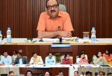 मुख्य सचिव ने विभागों में रिक्त पदों और भर्तियों की स्थिति की ली उच्च स्तरीय बैठक