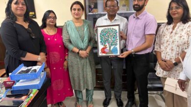 पीआईबी भोपाल के नेतृत्व में जम्मू पहुंचे पत्रकारों के अध्ययन दल ने जम्मू की पीआईबी निदेशक सुनेहा जलाली से की भेंट