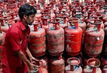 LPG सिलेंडर ₹400 में मिलेगा? सब्सिडी बढ़ने की खबर ने बढ़ाई हलचल, जानें क्या है सच्चाई