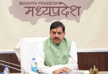 मुख्यमंत्री डॉ. यादव के निर्देश पर हुए 3 अधिकारी निलंबित, 1 को किया मुख्यालय अटैच